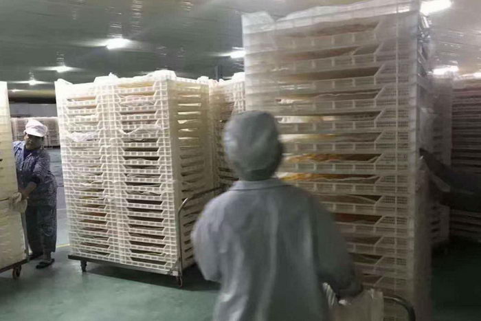 除濕機漏到外面？或遠處的室內(nèi)排水？