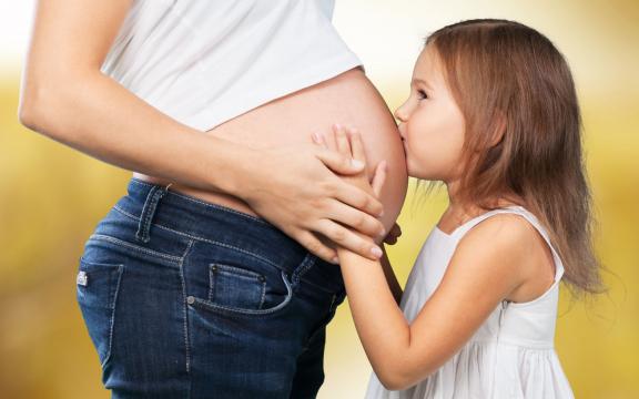 進口恒溫恒濕空調(diào)機與傳統(tǒng)空調(diào)機對比介紹【選購指南】