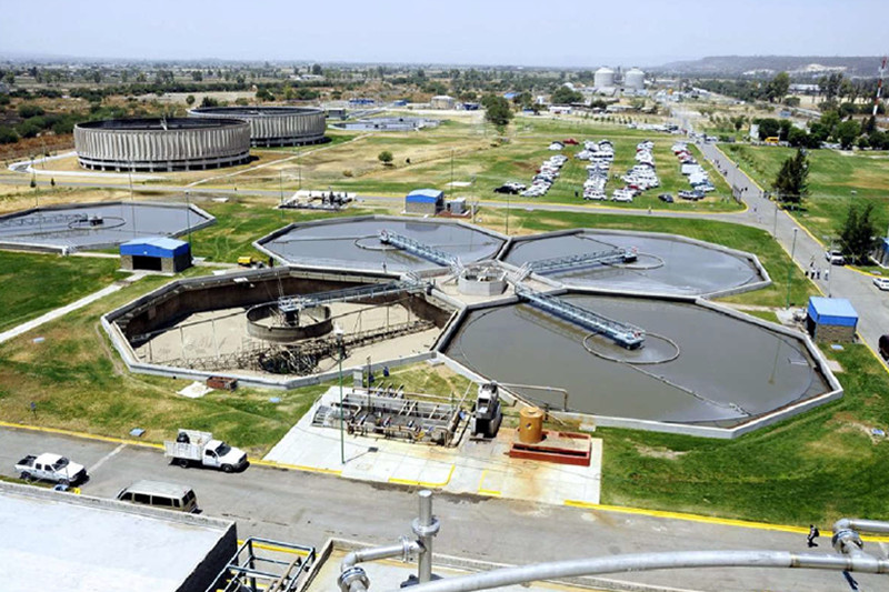 家里有了除濕機(jī)，天天下雨也不潮