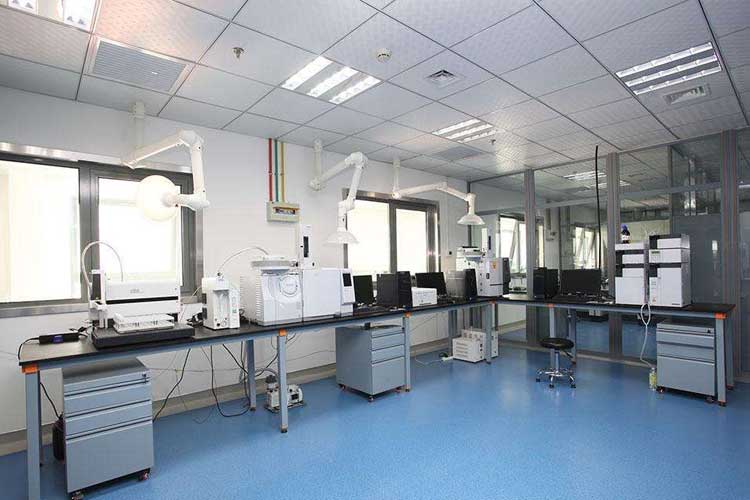 液晶數(shù)顯恒溫恒濕培養(yǎng)箱