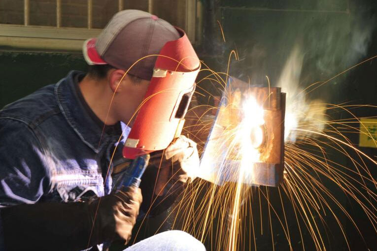 濕氣太重了如何快速除濕 濕氣太重怎么排出來最簡單的方法有哪些