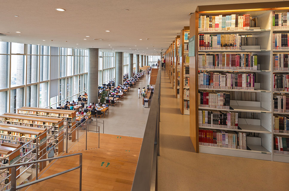 空氣潮濕如何防止鹽對設備的腐蝕？